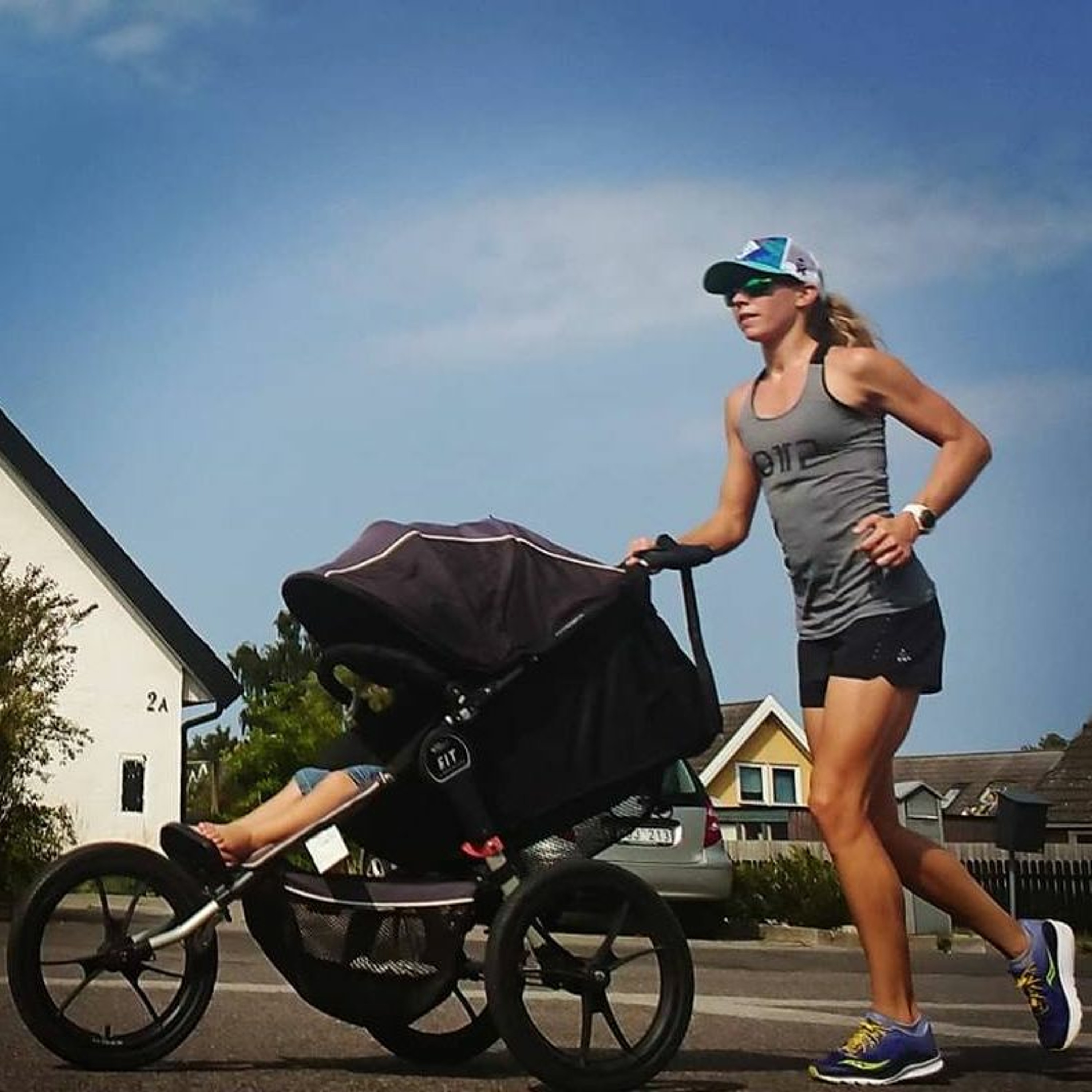 Jenny Nae - mother of 2 going PRO at age 30 - Tri-Oracle Podcast | Lyssna  här | Poddtoppen.se