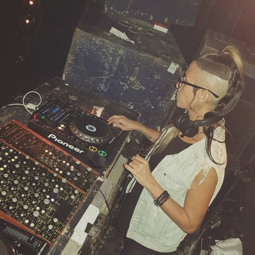 CAPTAIN HOOK & GULA K Alter State Of Consciousness