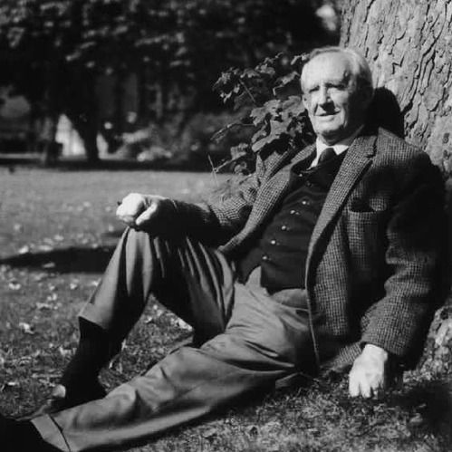 36. Pravidelná dávka - J.R.R. Tolkien a ako nám "rozprávky" pomáhajú žiť pravdivejšie