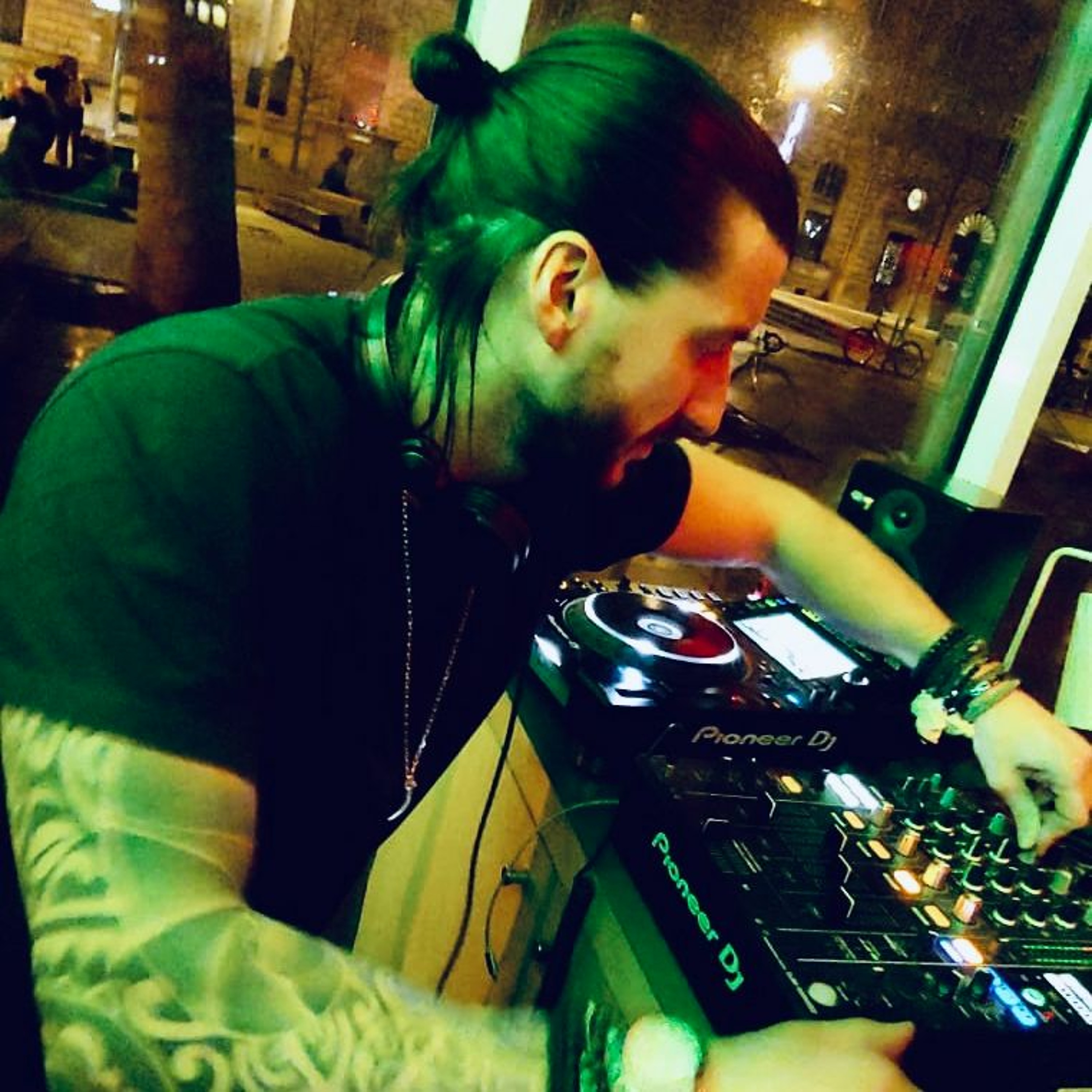 Axel Bampton Pres - SMOK\'IN BEATS