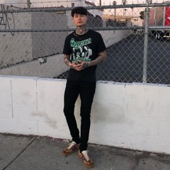 Drippin So Pretty - Give Me A Kiss (prod. yvngshoku)