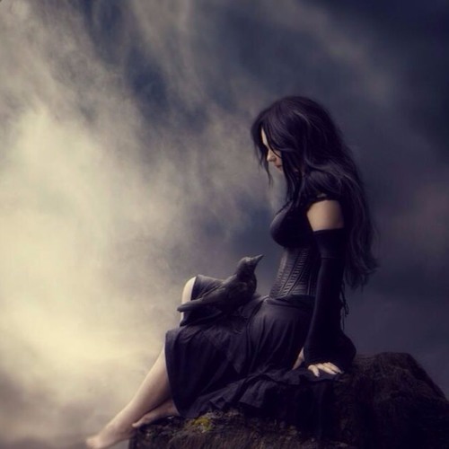 ELLIE LUNARIA - "Do not feel alone"