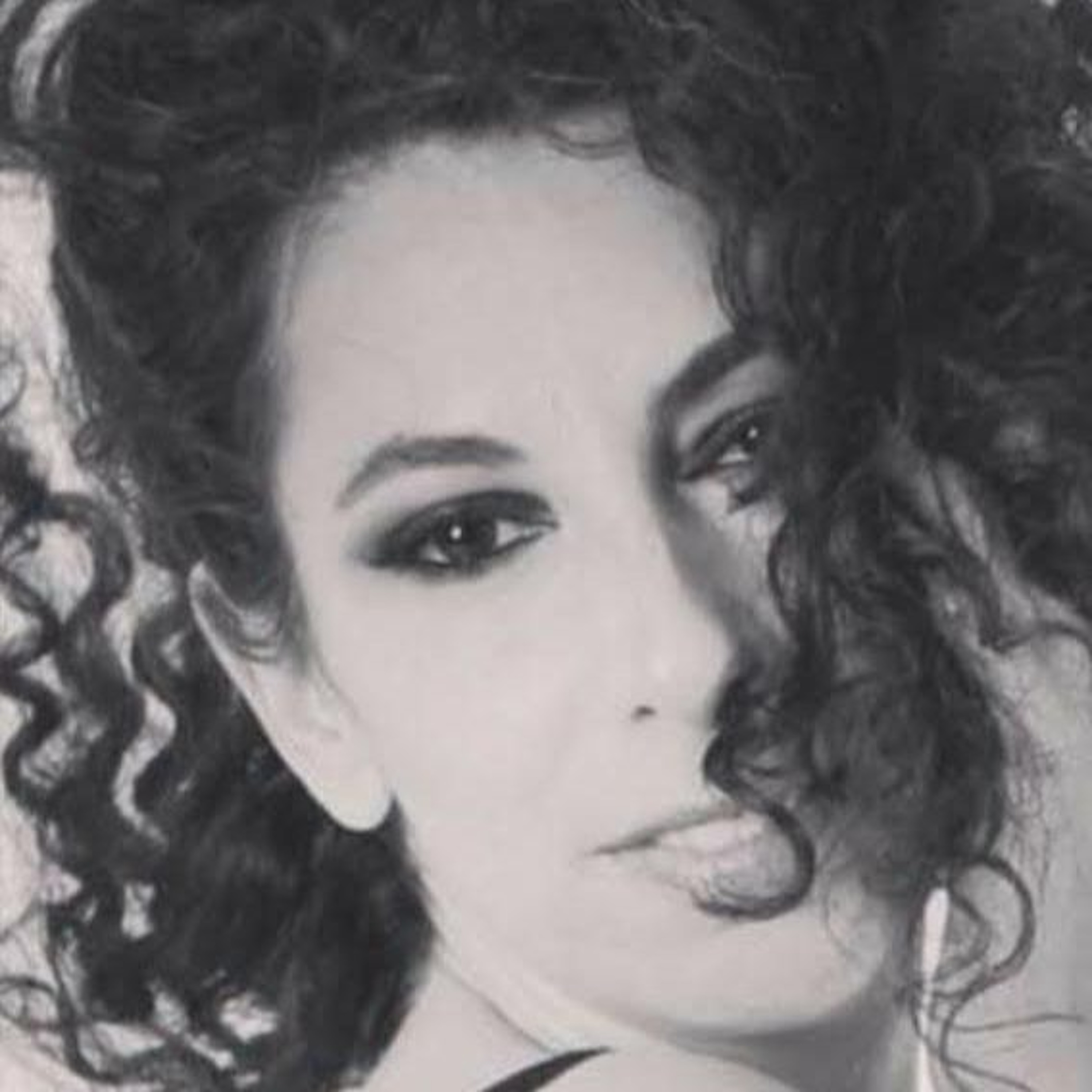 RONI LILA Getting back to life by using your imagination