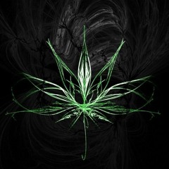 Beat from my new song im working on - World Famous [Prod. MIKE FLACA]