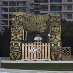 REC 002 ( AURA BEACH ) LIVE SET