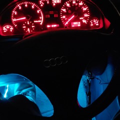 Lol just messin round in the car. #SlurredAndSturred
