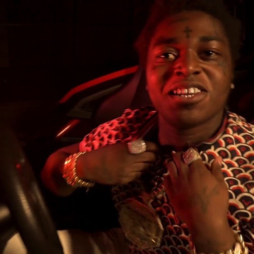 Kodak Black - Pimpin' Aint Easy (FAST)