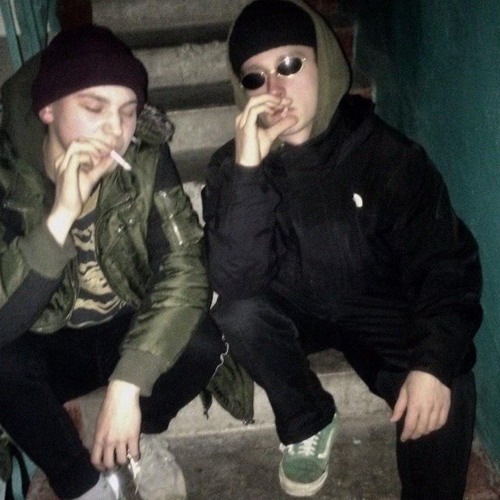 BEMS-Ходит дым (ft.PLUMBEER4.20)