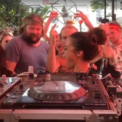 Mark Jackus @VitaminD Saigon Vietnam 161218