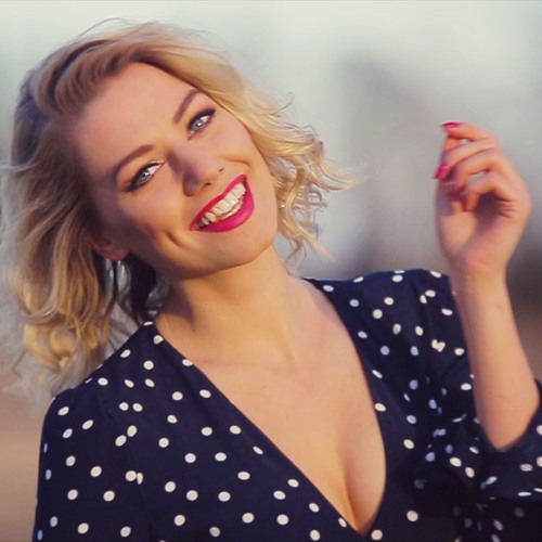 MACZO - Marilyn Monroe (Official)