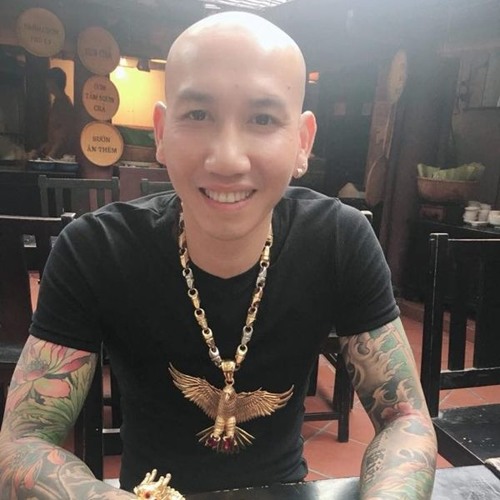 Vợ chồng Phú Lê bị bắt Ngoài bị tố hành hung còn vướng tội gì
