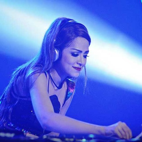 DJ TERKUAT DIBUMI BIKIN KAMU JEMPING TERUS