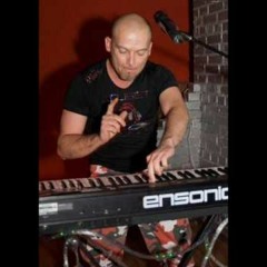 Pakito - Moving On Stereo Vs Living On Video (Shlomi Shabtay Mix)