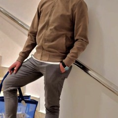 محمود الشحات وابتسامة جديدة أثناء قراءة آيات وصف الجنة من الشيخ محمو(M4A 128K)