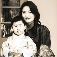 Taw Mishi Thunpi By Dechen Pem And Ringchen Namgay.mp3