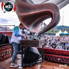Mark Cast @ Wide Awake Art Car EDC México 2019