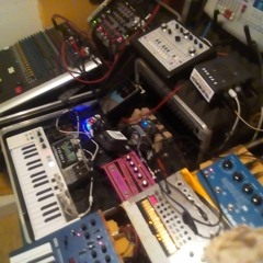 amorphous embrace (live impro track raw)