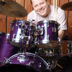 Aussie drummer Gordon Rytmeister