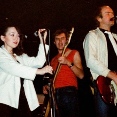 Fenzyx - Bright Lights - [Live At The Wellington, Shepherds Bush, London 11 December 1982] [128kbs]