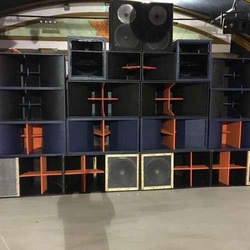 -INCOMPLETE REACE B2B PHATTH3AD- MINIMAL MASHUP!