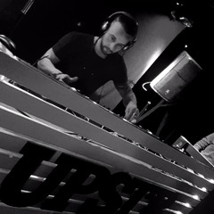 Upstr Club Classic House 31  01  2019