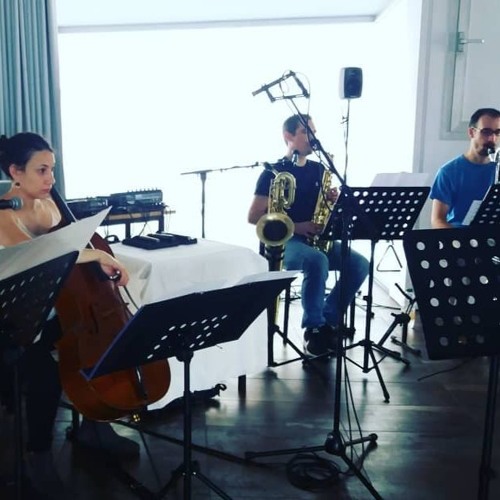...like many surfaces of an attempt, for Schallfeld Ensemble