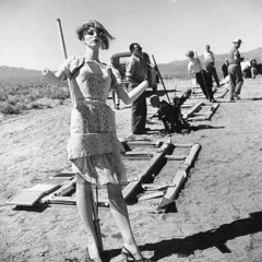 boom boom clap loop - queen we will rock you