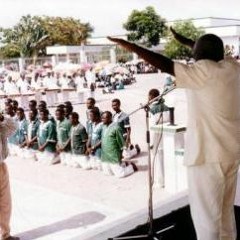 LUFUA - CHORALE DES DIRIGEANTS / FAKI SAINT DENIS OLDSCHOOL