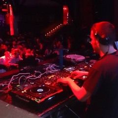 << DR.GONZO >> - { XTRAPODCAST #8# } - // ONLY VINYL //