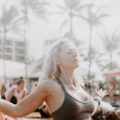 143 / "Pipe Dream" Yoga Class w/ Chelsey Korus Oahu 2019