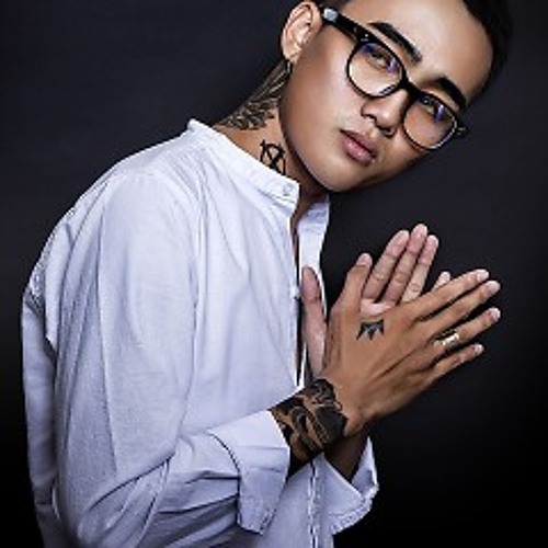 Chàng Trai Đang Thất Tình