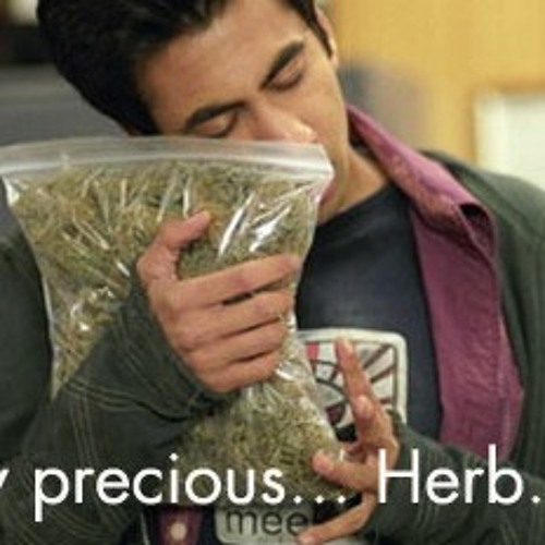 Kahalaman - Youngwi$e ft. Du30 and Wedemboyz