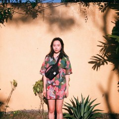 International Tribe - Closet Yi