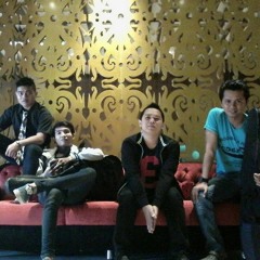 ShakaBand ft. RyanInside - Bungaku Tlah Layu (Original Remix)