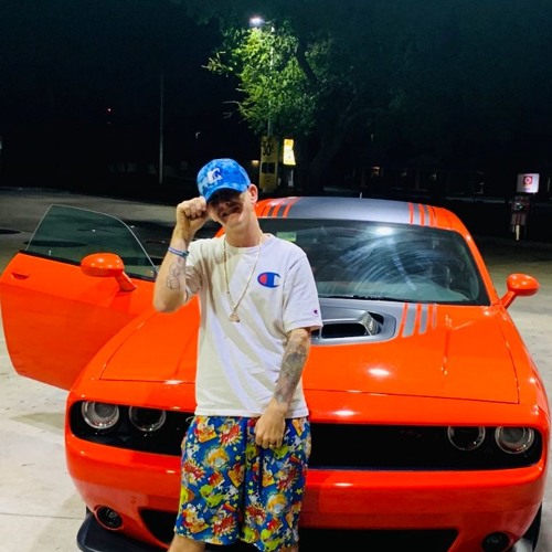 Lil trap with the strap - Professional Flexer
