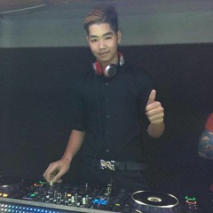 dj   dong banh