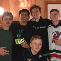 10 Toes Feat. Lil T Slice, Joey, Lil G Jah, Crazy Train, and WT Toph (Prod. Lil Pee Stain)