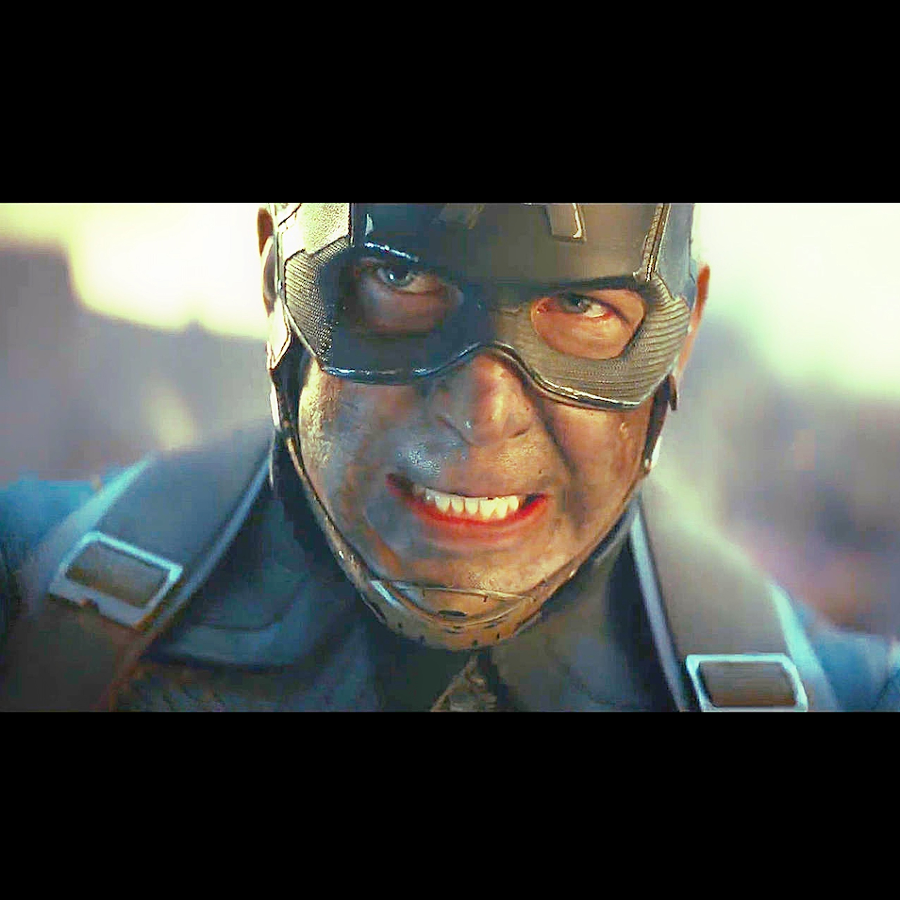 The BizzleCast 214: El_Fedorable & Biz trade super heady AVENGERS final movie theories! episode artwork