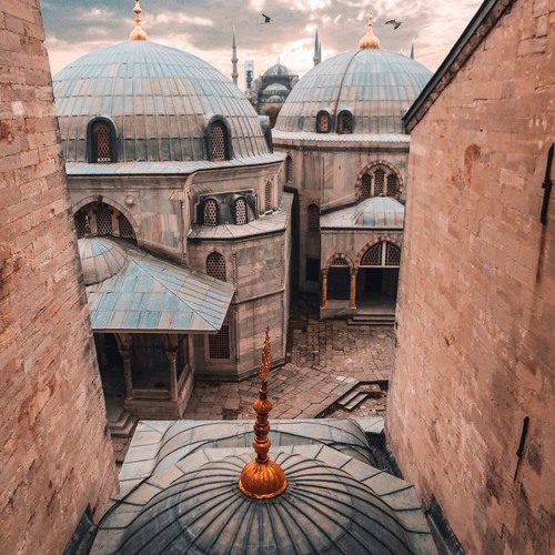 ( هَلْ أَتَىٰ عَلَى الْإِنسَانِ حِينٌ مِّنَ الدَّهْرِ ) مقام نهاوند ترتيل هادئ