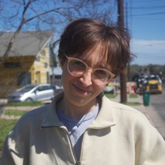 Hannah Read (Lomelda)