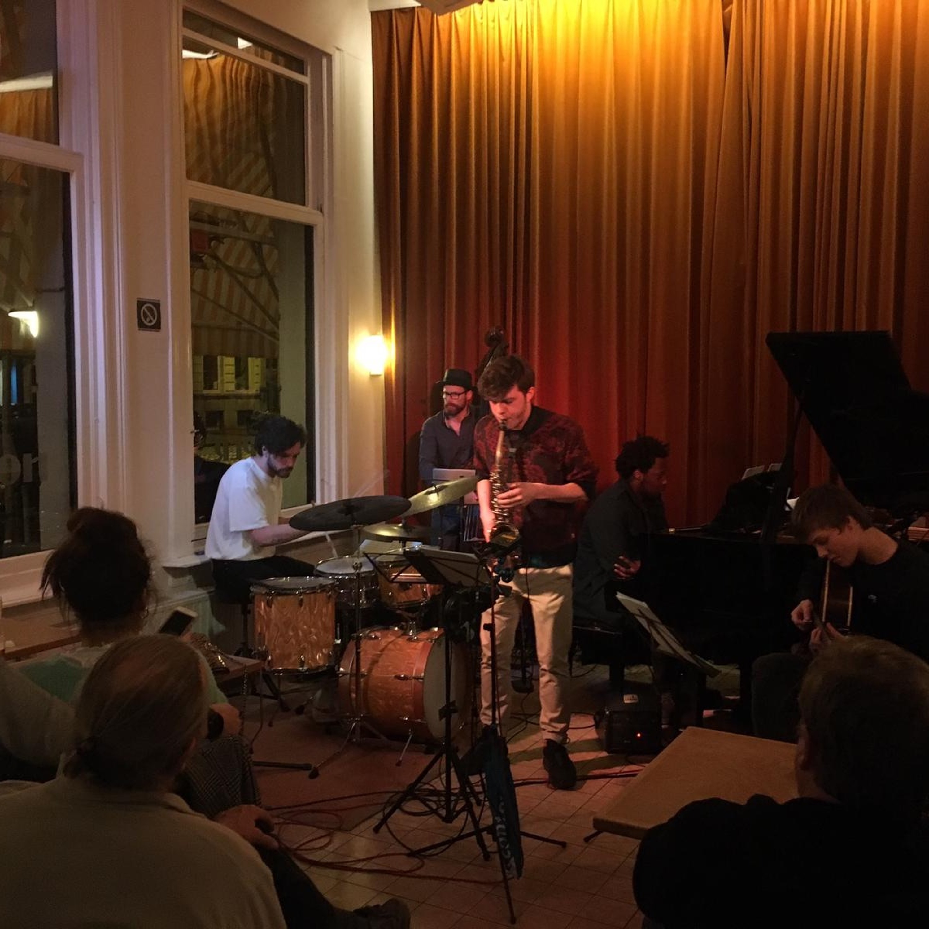 HOPPER LIVE