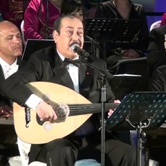 لطفي بوشناق يبكي إثر آداء أغنية "أنا مواطن"