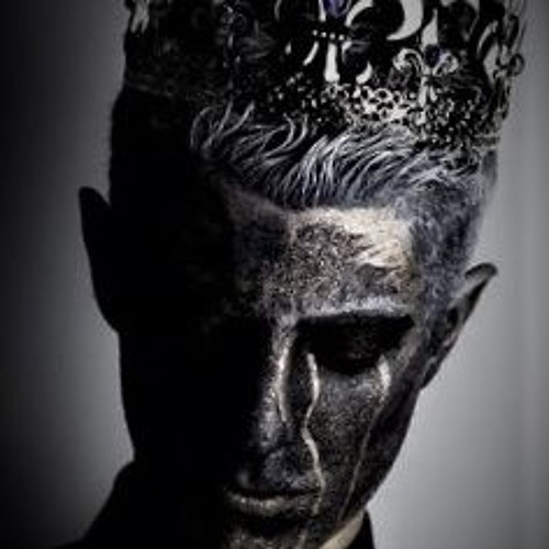 CROWN OF ASHES - Gina & Josef