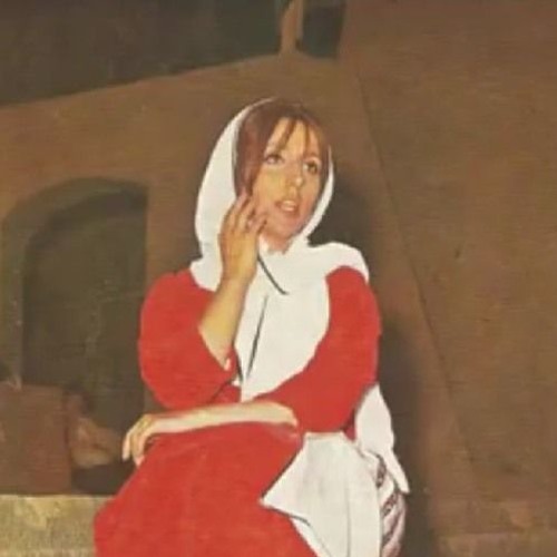 يا قمر ضلك غايب حلفتك بالحبايب - فيروز