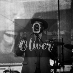 Oliver's (2...🎶)