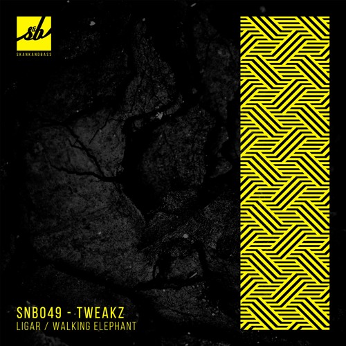 Tweakz - Walking Elephant