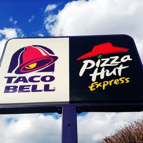 madeon goes to a combination pizza hut and taco bell