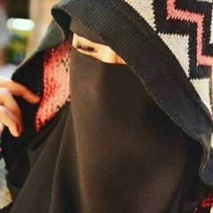 طرفُ العيون لوجنتيها جارحٌ