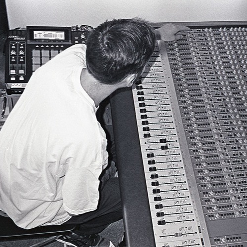 Manik MC - Shadows Ft. Loyle Carner (GG Peney remix)