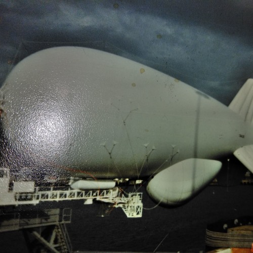 LE BLIMP; X THE EX